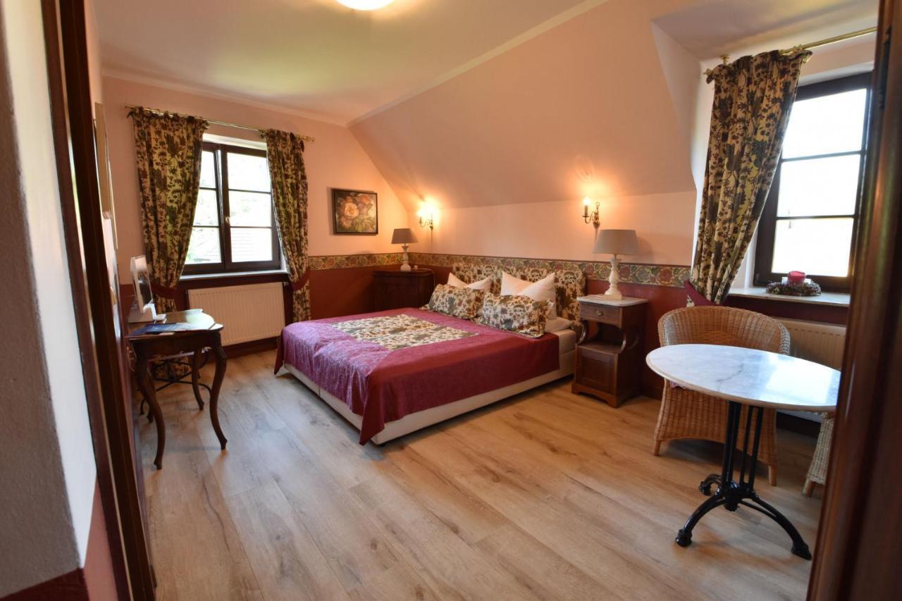 Pension Zur Koeniglichen Ausspanne Дрезден Экстерьер фото
