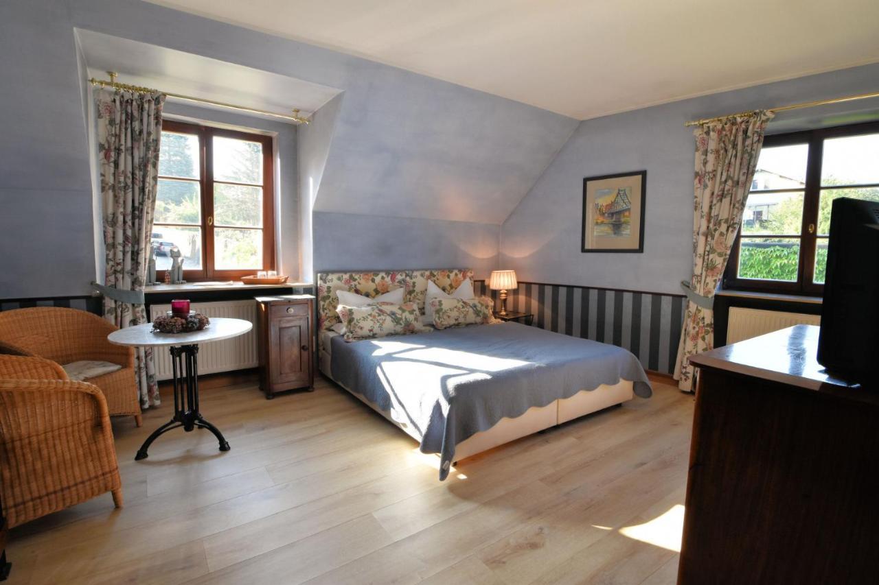 Pension Zur Koeniglichen Ausspanne Дрезден Экстерьер фото